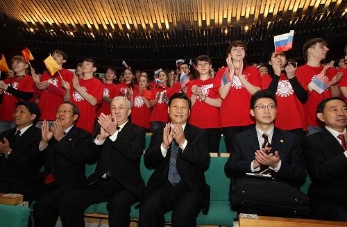 Заместитель председателя КНР Си Цзиньпин посетил Всероссийский детский центр 'Океан'