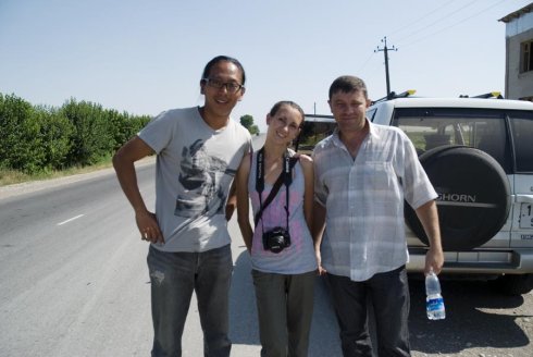 Гу Юе и Лю Чан по пути из Кыргызстана в Узбекистан