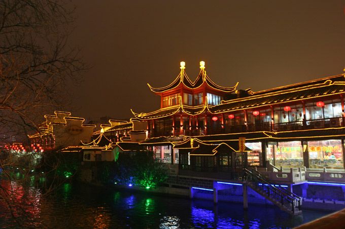 Достопримечательность Нанкина - храм Конфуция
