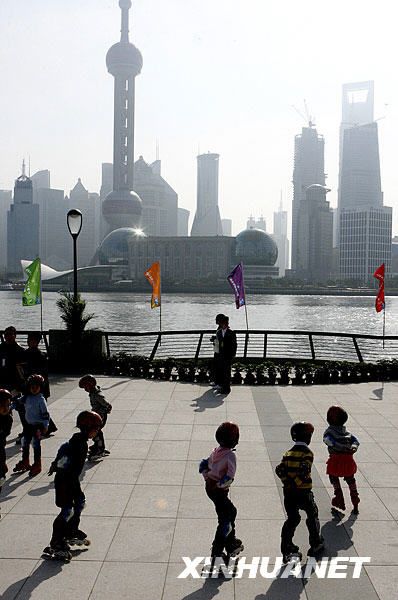 Обновленная Шанхайская набережная открыта для публики 