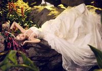 Романтические свадебные фотографии модели Чи Сюе на весеннюю тематику