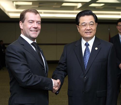 Председатель КНР Ху Цзиньтао встретился с президентом РФ Д. Медведевым