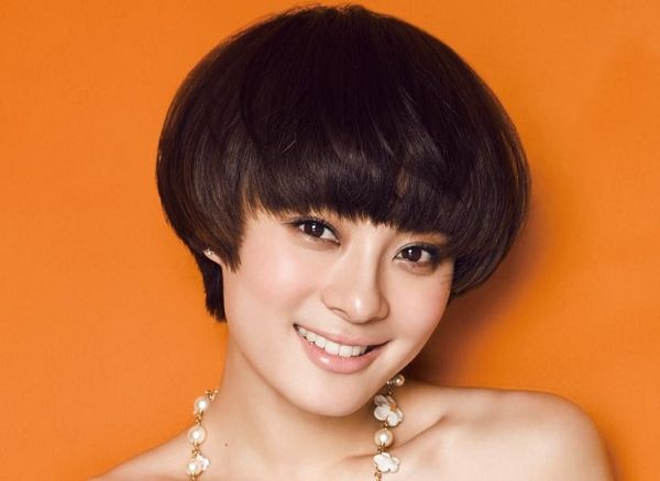 Молодая актриса Сунь Ли