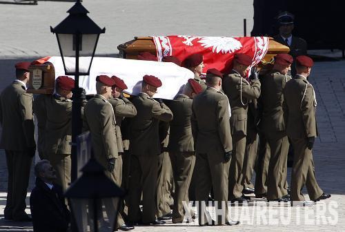 В Польше прошли государственные похороны президента Л. Качиньского