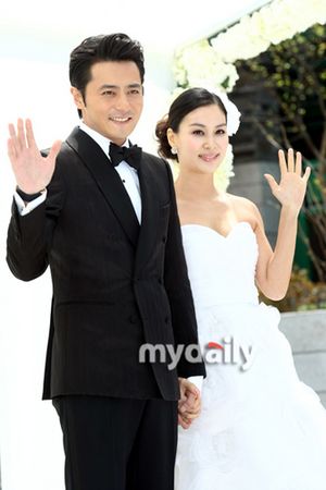 Свадьба южнокорейского актера Чан Дон Гуна и Го Со Ён