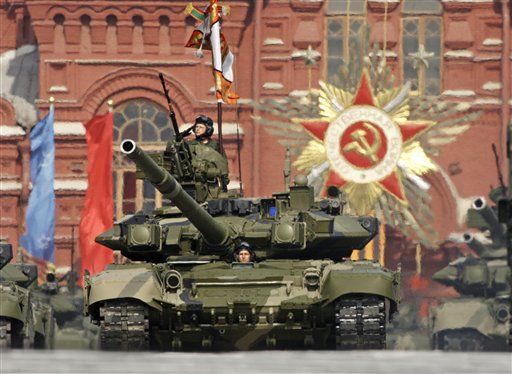 Замечательные снимки военного парада на Красной площади в 2008 году