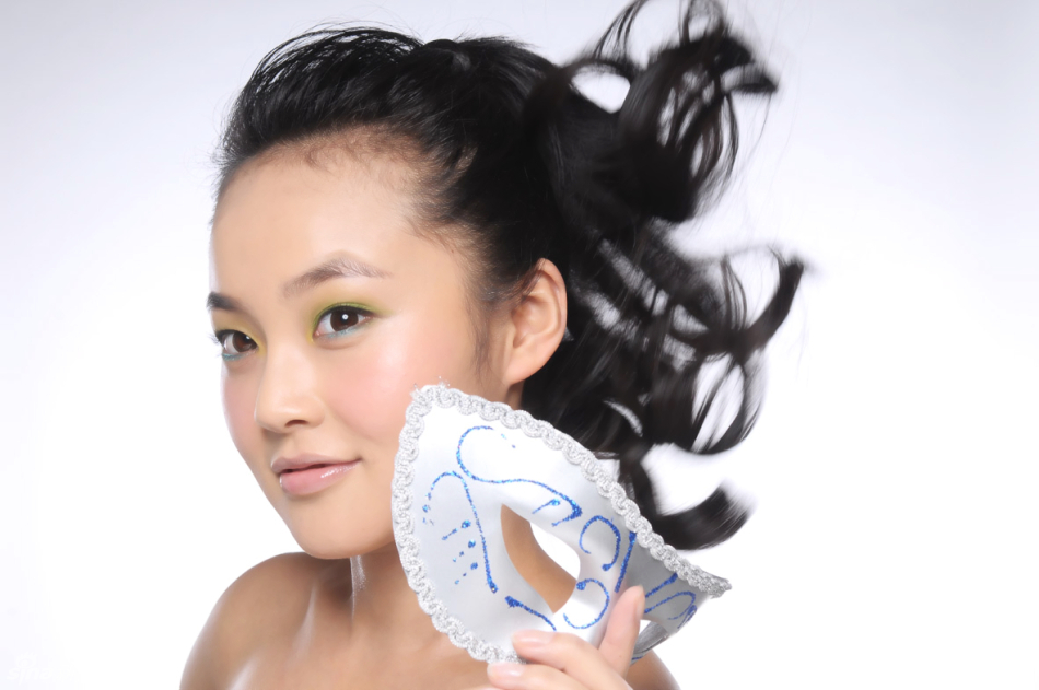 Очаровательный макияж красавицы Чжан Цзянин 1