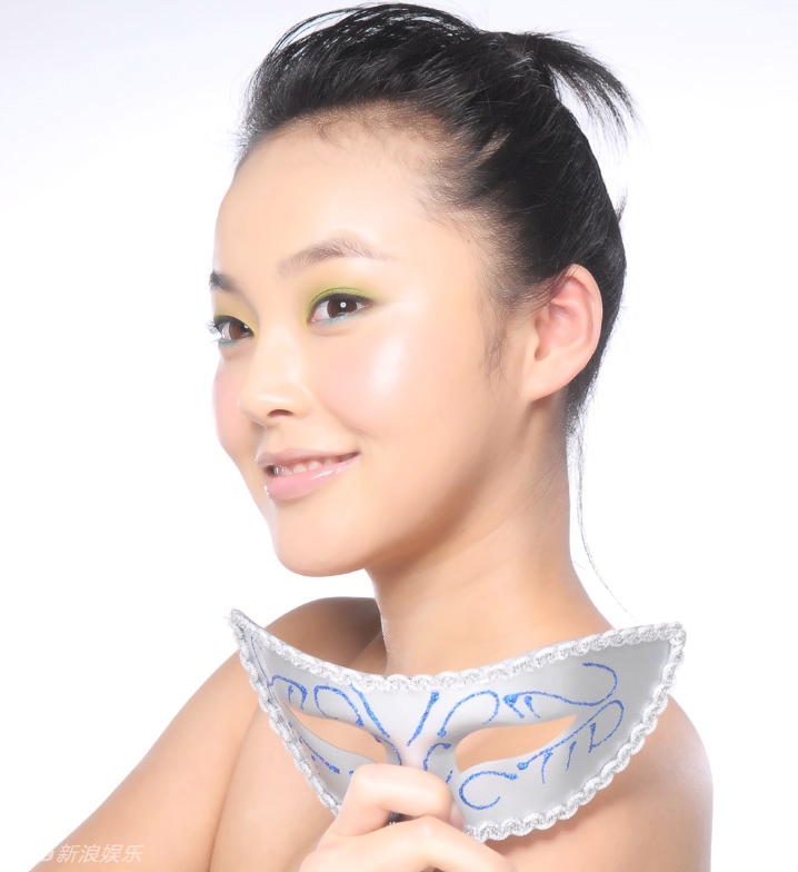 Очаровательный макияж красавицы Чжан Цзянин 6