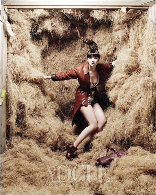 Южнокорейская красавица Юн Ын Хе на обложке модного журнала «VOGUE»