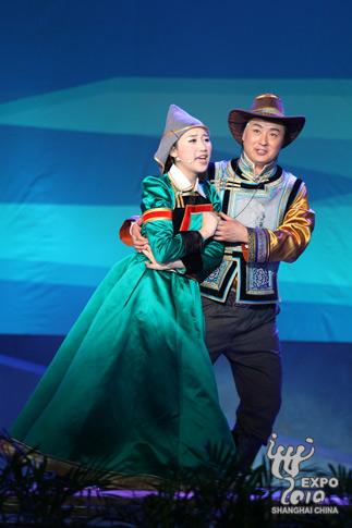 На мероприятии «Неделя Внутренней Монголии КНР» в рамках ЭКСПО-2010 демонстрируется музыкальное шоу и объекты нематериального культурного наследия 