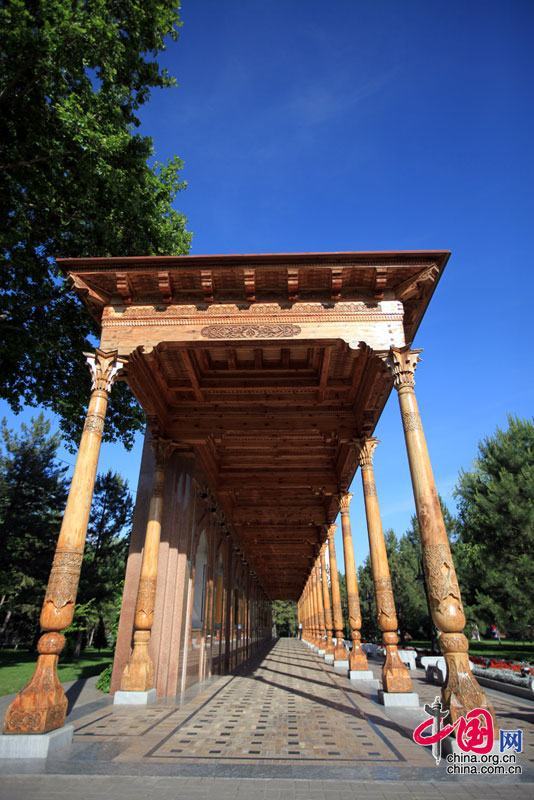 Площадь Памяти в Ташкенте