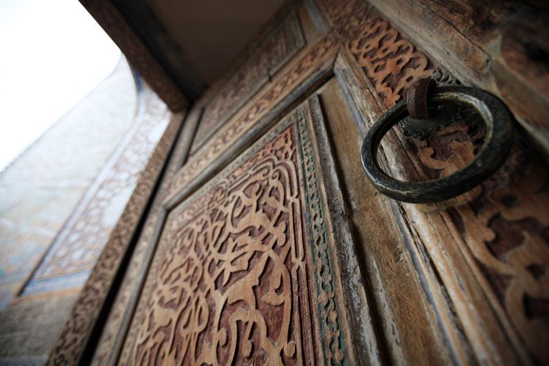 Средневековый шедевр архитектуры Центральной Азии – семинария Регистан в Самарканде