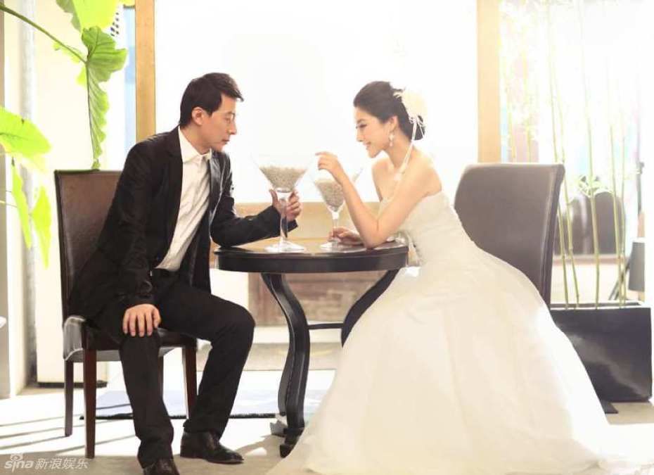 Свадебные фотографии артистов Юй Яна и Ван Яцзе