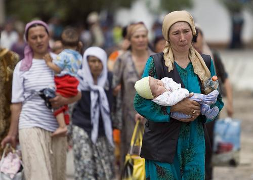 Из Узбекистана в Кыргызстан вернулись 35 тыс 500 беженцев
