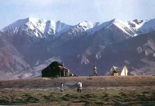 Крупнейший заповедник Китая – горный заповедник Алтынтаг в Синьцзян-Уйгурском автономном районе