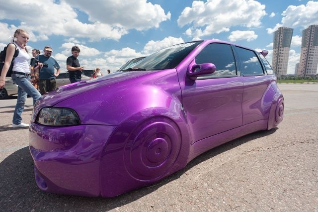 Красивые аэрографические рисунки на автомобилях