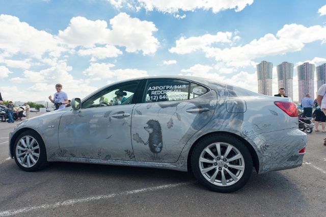Красивые аэрографические рисунки на автомобилях