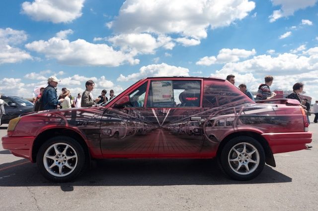 Красивые аэрографические рисунки на автомобилях