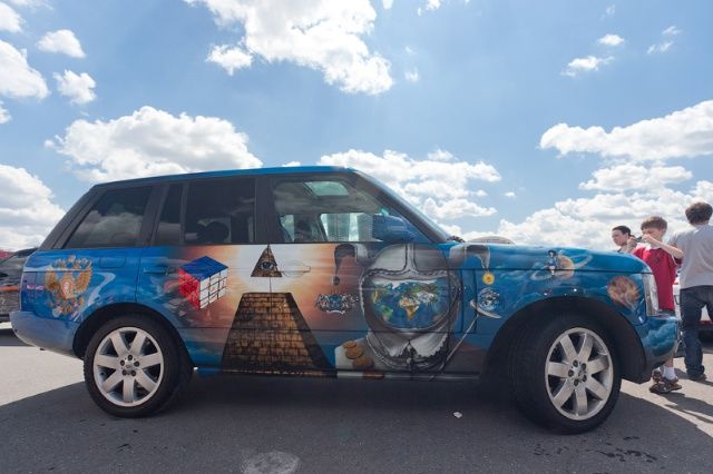 Красивые аэрографические рисунки на автомобилях