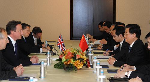 Ху Цзиньтао встретился с премьер-министром Великобритании