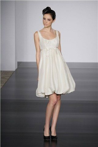 Новейшие модели платьев 2010 года для подруг невесты