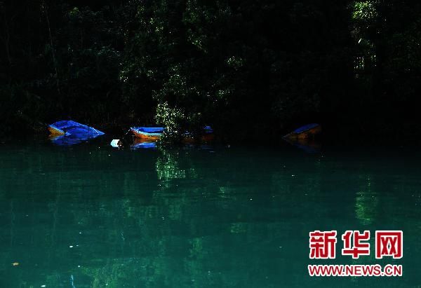 Тихое озеро Жиюетань в провинции Тайвань