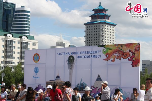 В столице Казахстана открылась фотовыставка «Астана и Президент» 