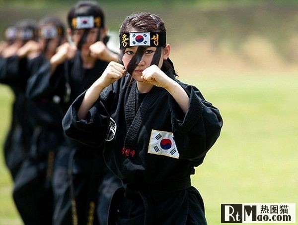 Раскрыта тайна тренировок южнокорейских женщин- спецназовцев 