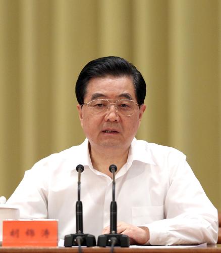 Ху Цзиньтао подчеркнул необходимость приоритетного развития образования