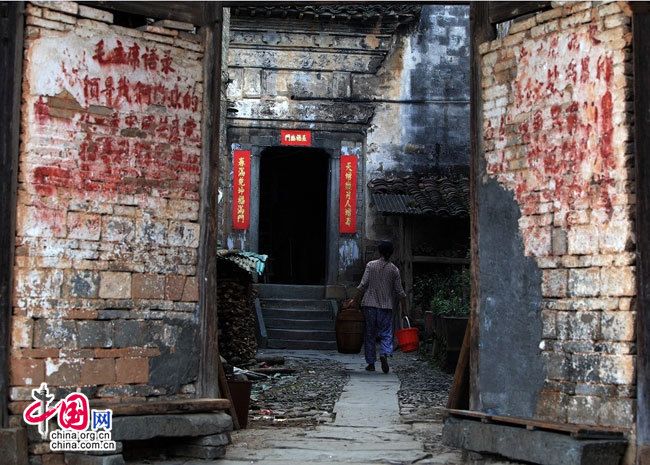 Древний поселок Яоли города Цзиндэчжэнь провинции Цзянси