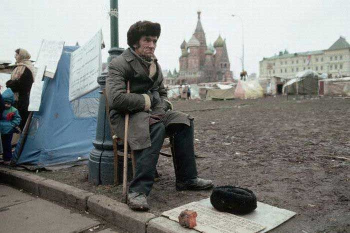 Фотографии из повседневной жизни за последние 30 лет до распада СССР