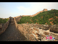 Участок Цзиньшаньлин Великой китайской стены находится в 130 км. от Пекина. 