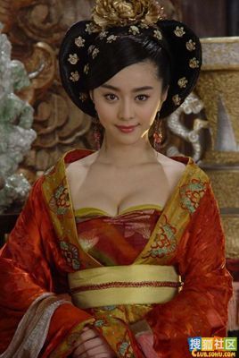 Китайские и зарубежные актрисы в роли императрицы Янюйхуань 5