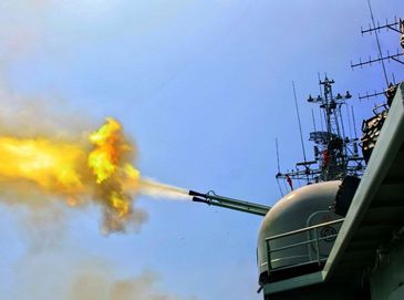 Военное учение фрегатов Флота Восточного моря