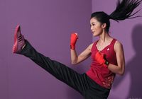 Сянганская красотка Цай Чжоянь в спортивном стиле