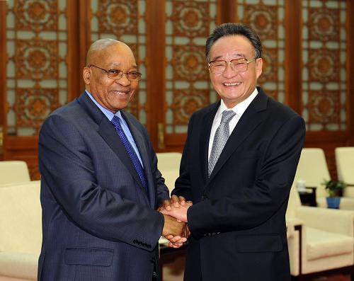 Председатель ПК ВСНП У Банго встретился с президентом ЮАР
