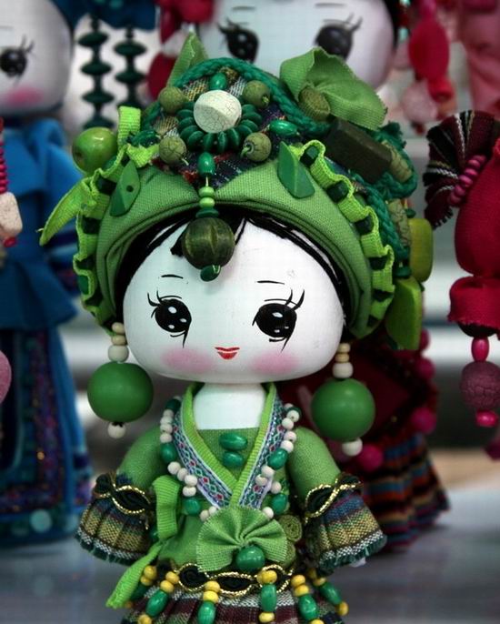 Симпатичные народные куклы продемонстрировались на ЭКСПО-2010 в Шанхае