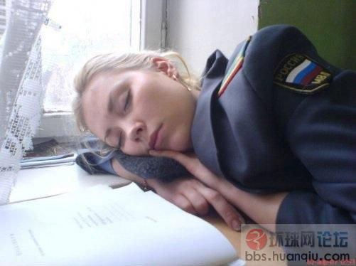Спящие красавицы – девушки в Военной академии России