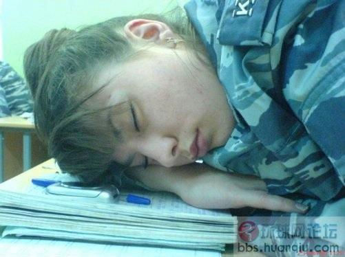 Спящие красавицы – девушки в Военной академии России