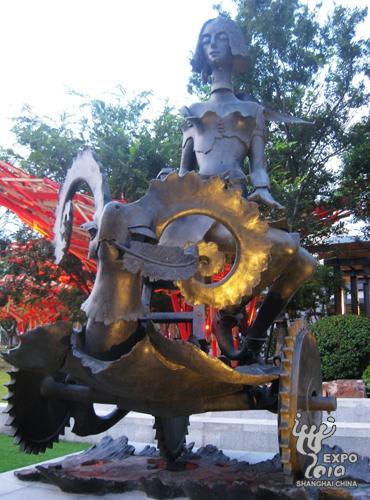 1 сентября в Шанхае открылась Международная выставка скульптуры