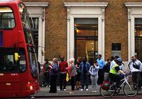 Работники метро Лондона проводят забастовку