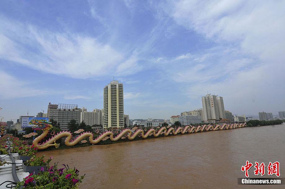 Город Ланьчжоу – единственный административный центр провинции в Китае, где протекает река Хуанхэ