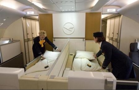 Роскошные каюты первого класса на рейсах разных стран 8