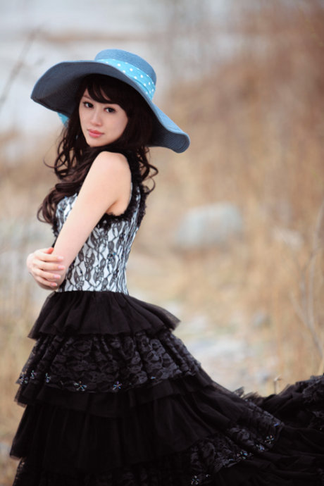 Самая красивая преподавательница Пекинского университета Дай Фэйфэй21