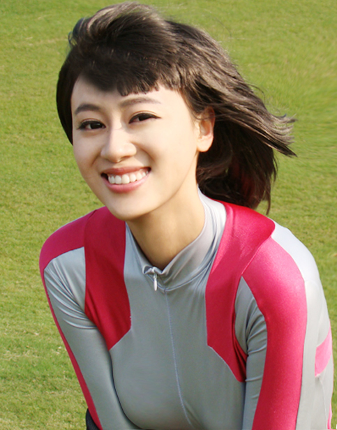 Самая красивая преподавательница Пекинского университета Дай Фэйфэй25