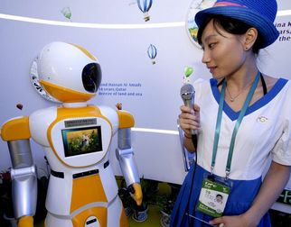 Первый метеорологический робот «Тяньцзи-1» появился на ЭКСПО-2010 в Шанхае