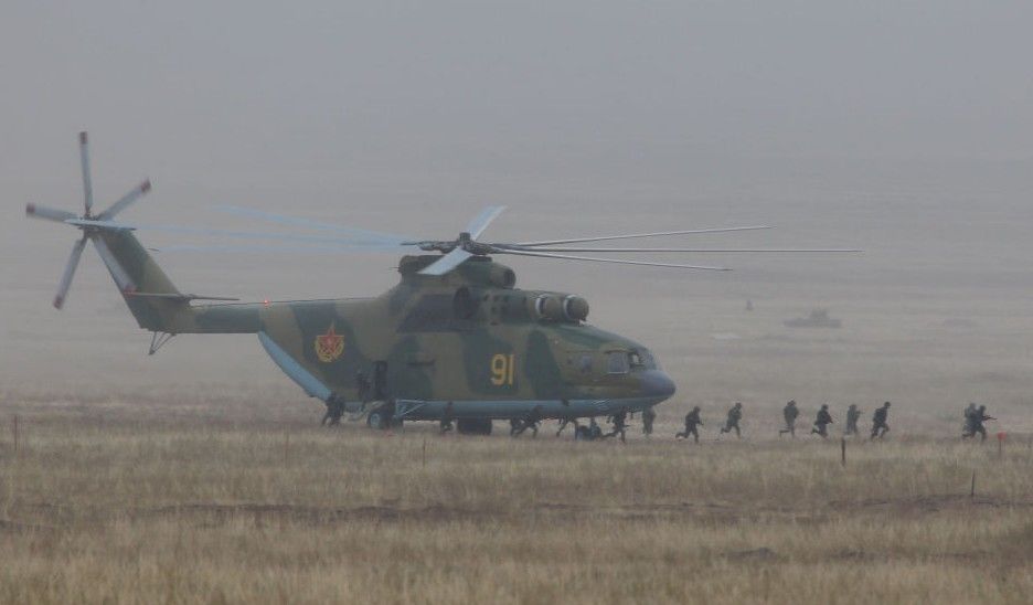 Первые практические тренировки с боеприпасами в рамках совместных антитеррористических учений «Мирная миссия - 2010» 5