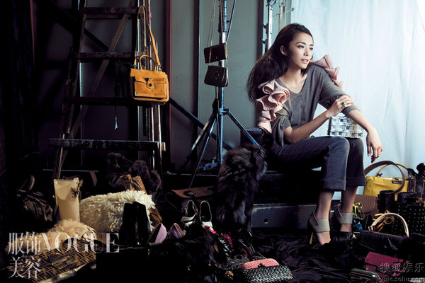 Звезда Яо Чэнь попала на «Vogue» №11