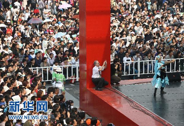 Всемирную выставку 'ЭКСПО-2010' в Шанхае посетили в общей сложности более 65 млн человек