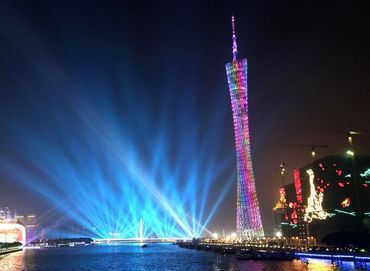 Город Гуанчжоу в «вечернем платье» встречает Азиатские игры
